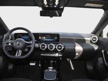 Mercedes-Benz CLA 200 Shooting Brake AMG Night MBUX Navi 360°