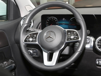 Mercedes-Benz EQB 250 Progressive MBUX Navi LED Kamera EasyPack