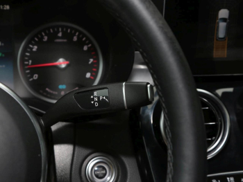 Mercedes-Benz GLC 300 e 4M MBUX Navi LED Kamera AHK Easy-Pack