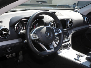 Mercedes-Benz SL 500 AMG Comand Distronic Panorama Sitzklima