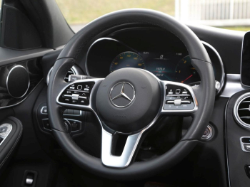 Mercedes-Benz C 300 d T Avantgarde Comand Navi 360° Distronic