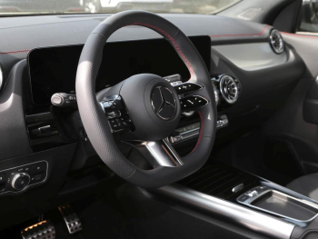 Mercedes-Benz EQA 250 AMG MBUX Navi Panorama Totwinkel Kamera