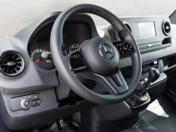 Mercedes-Benz Sprinter 317 CDI MBUX Kamera Tempmatic