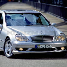 Abbildung AMG Frontsch&uuml;rze / Spoiler Mercedes C-Klasse W203