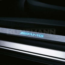 Abbildung AMG entrance panels illuminated | Mercedes-Benz E-Class W211