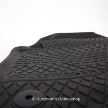 Touran Gummi Fußmatten Satz Original Volkswagen Premium Schwarz mit Touran Branding 1T1061500A 82V 4-teilig vorne und hinten | 1T1061500A 82V