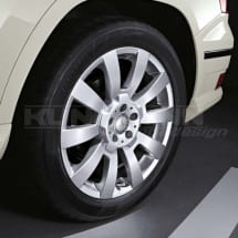Abbildung Mercedes-Benz Alufelgen im 10-Speichen-Design f&uuml;r die Mercedes GLK-Klasse X204