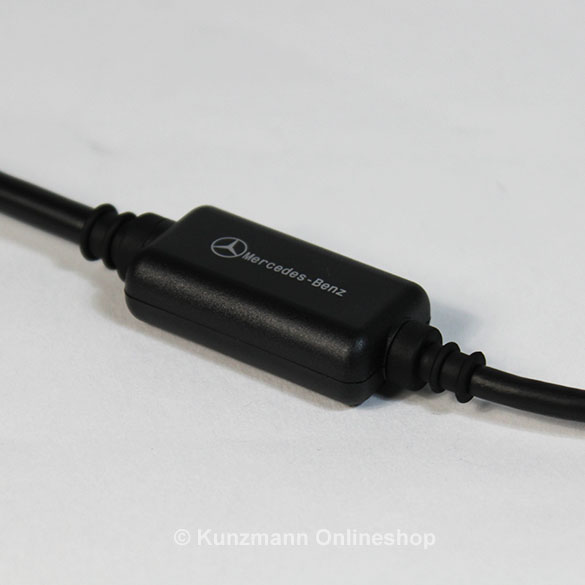 Mercedes apple lightning