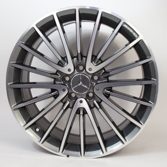AMG 20 inch wheel set multi-spoke wheel / titanium grey GLA X156 original Mercedes-Benz