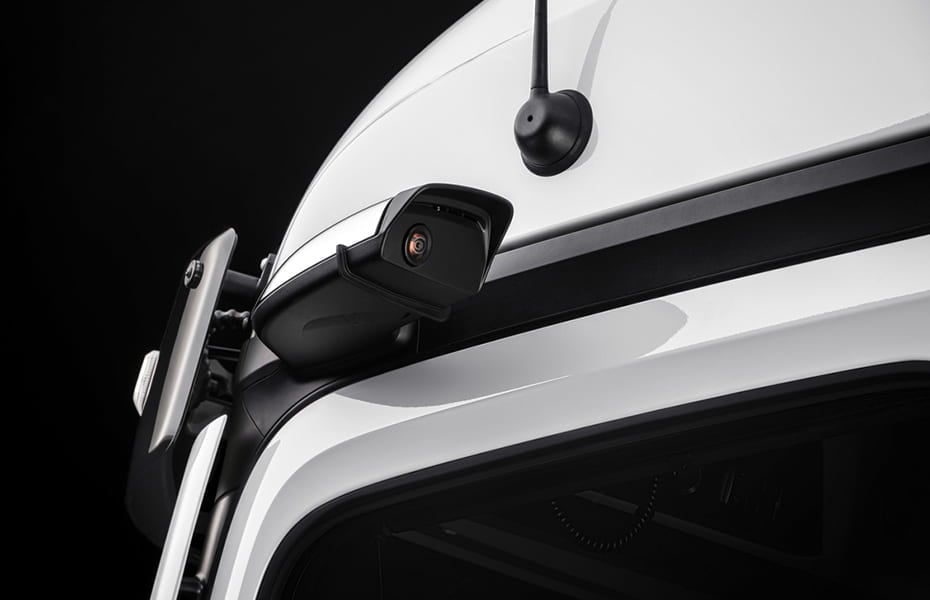 Mercedes-Benz eActros Sicherheit mit der Mirror Cam 