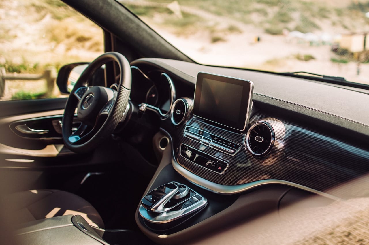 Die neue Mercedes-Benz V-Klasse – Cockpit