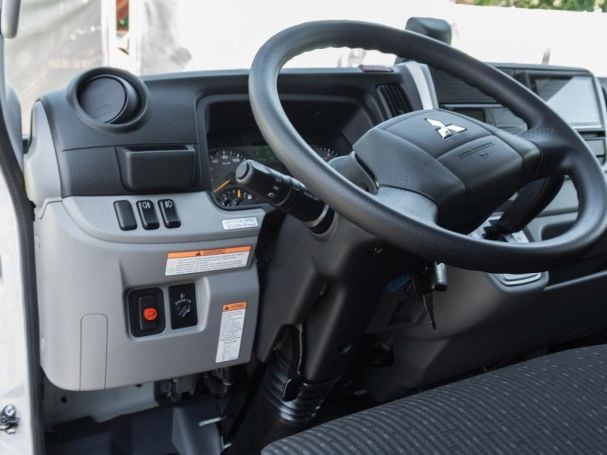 FUSO Canter 7C18 AMT Koffer/LBW 3,25t Nutzlast Klima FUSO Canter 7C18 AMT Koffer/LBW 3,25t Nutzlast Klima