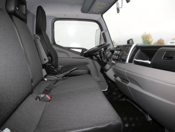 FUSO Canter 7C18 JUNGE Koffer/LBW LED Klima Bluetooth