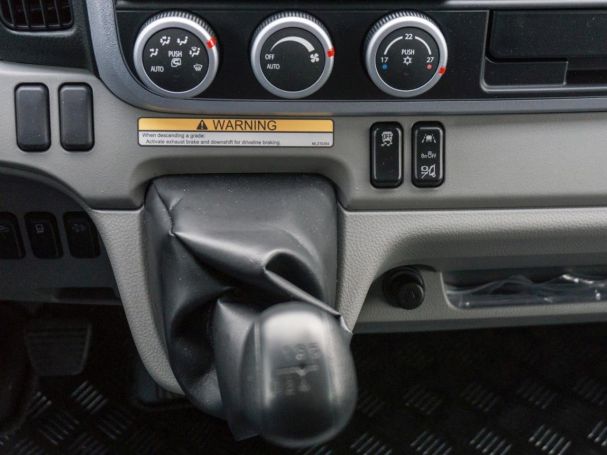 FUSO Canter 7C18 JUNGE Koffer/LBW Klima Schwingsitz