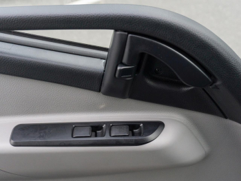 FUSO Canter 7C18 JUNGE Koffer/LBW Klima Schwingsitz