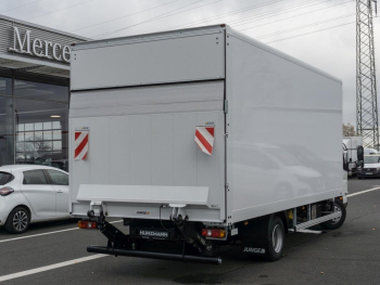 FUSO Canter 7C18 JUNGE Koffer/LBW Klima Schwingsitz