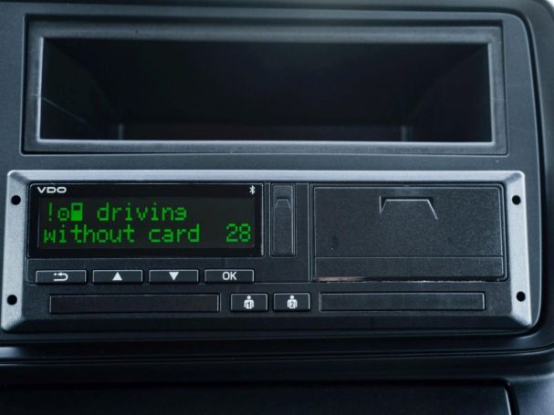 FUSO Canter 7C18 MEILLER TRIGENIUS Klima AHK