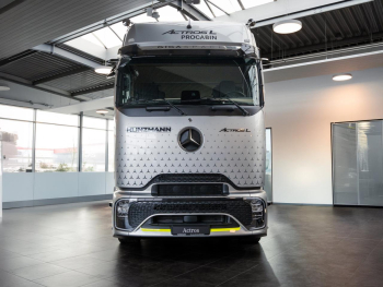 Mercedes-Benz Actros 1851 LS GigaSpace Standheizung Schiebedach