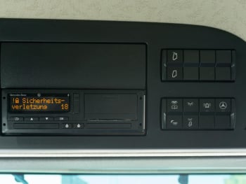 Mercedes-Benz 2551 L HAD LED Komfort-Schwingsitz Standhzg