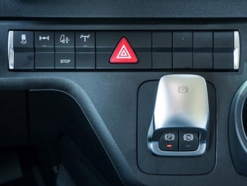 Mercedes-Benz 2551 L HAD LED Komfort-Schwingsitz Standhzg