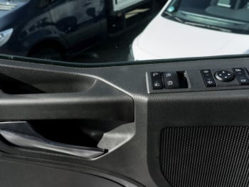Mercedes-Benz 2551 L HAD LED Komfort-Schwingsitz Standhzg