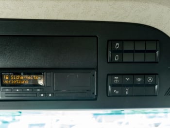 Mercedes-Benz 2551 L HAD LED Komfort-Schwingsitz Standhzg
