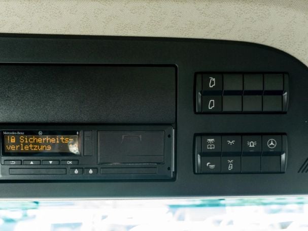 Mercedes-Benz 2551 L HAD LED Komfort-Schwingsitz Standhzg Mercedes-Benz 2551 L HAD LED Komfort-Schwingsitz Standhzg