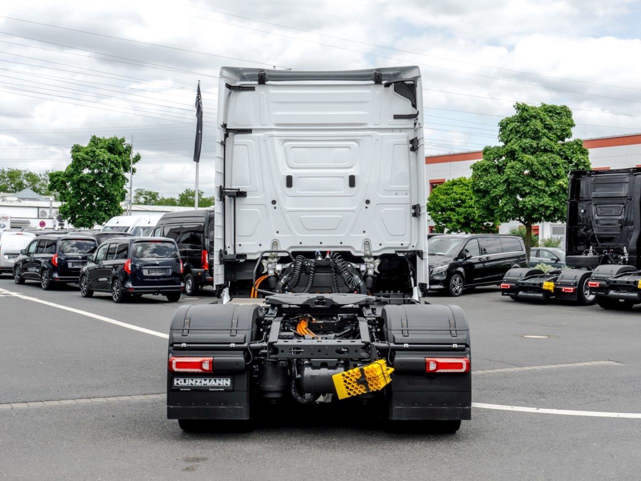 Mercedes-Benz eActros 600 LS BigSpace 600kWh Vorrüs. Nebenabtrieb