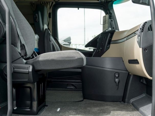 Mercedes-Benz eActros 600 LS BigSpace 600kWh Vorrüs. Nebenabtrieb