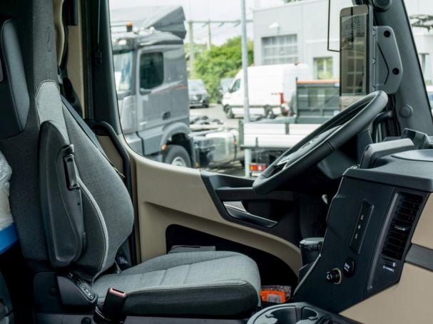 Mercedes-Benz eActros 600 LS BigSpace 600kWh Vorrüs. Nebenabtrieb