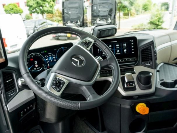 Mercedes-Benz eActros 600 LS BigSpace 600kWh Vorrüs. Nebenabtrieb