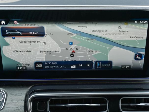 Mercedes-Benz EQV 300 AVANTGARDE Lang Burmester Airmatic 360° Mercedes-Benz EQV 300 AVANTGARDE Lang Burmester Airmatic 360°