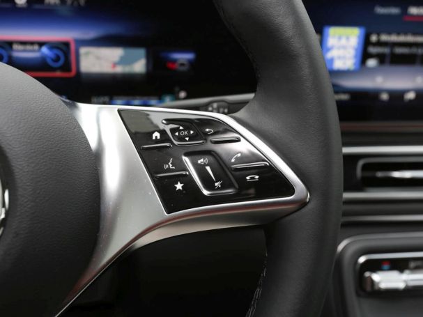 Mercedes-Benz EQV 300 AVANTGARDE Lang MBUX Navi Distronic 360° Mercedes-Benz EQV 300 AVANTGARDE Lang MBUX Navi Distronic 360°