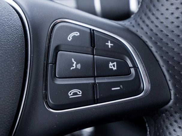 Mercedes-Benz EQV 300 AVANTGARDE Lang Navi+ Distronic 360° Mercedes-Benz EQV 300 AVANTGARDE Lang Navi+ Distronic 360°
