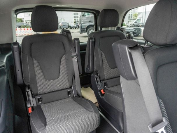 Mercedes-Benz EQV 300 Lang MBUXNavi Distronic Kamera Easy-Pack Mercedes-Benz EQV 300 Lang MBUXNavi Distronic Kamera Easy-Pack