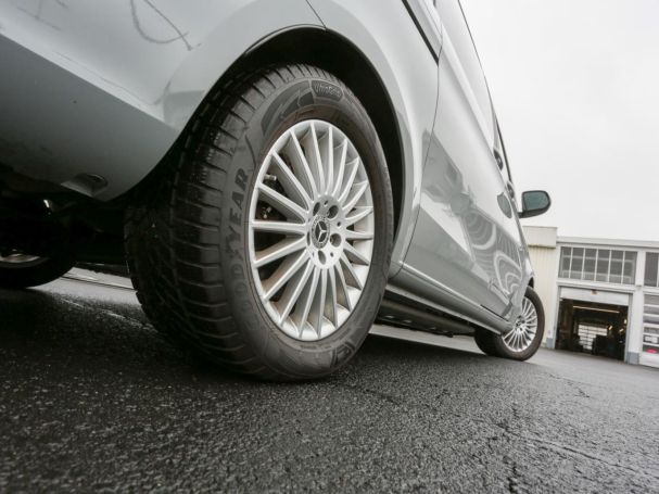 Mercedes-Benz EQV 300 Lang MBUX Distronic Totwinkel NP 87.723€ Mercedes-Benz EQV 300 Lang MBUX Distronic Totwinkel NP 87.723€