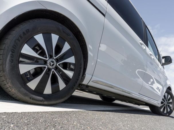 Mercedes-Benz EQV 300 Lang MBUX Navi Panorama Distronic 360° Mercedes-Benz EQV 300 Lang MBUX Navi Panorama Distronic 360°