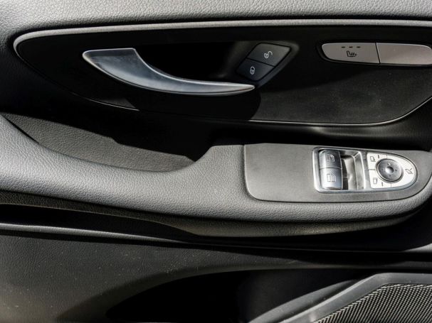 Mercedes-Benz EQV 300 Lang MBUXNavi Distronic Easy-Pack 360° Mercedes-Benz EQV 300 Lang MBUXNavi Distronic Easy-Pack 360°