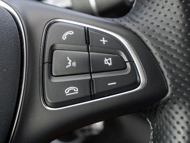 Mercedes-Benz EQV 300 Lang MBUX Navi Distronic Spiegel-Paket Mercedes-Benz EQV 300 Lang MBUX Navi Distronic Spiegel-Paket