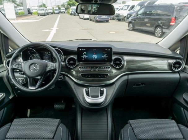 Mercedes-Benz EQV 300 Lang MBUX Navi Distronic Spiegel-Paket Mercedes-Benz EQV 300 Lang MBUX Navi Distronic Spiegel-Paket