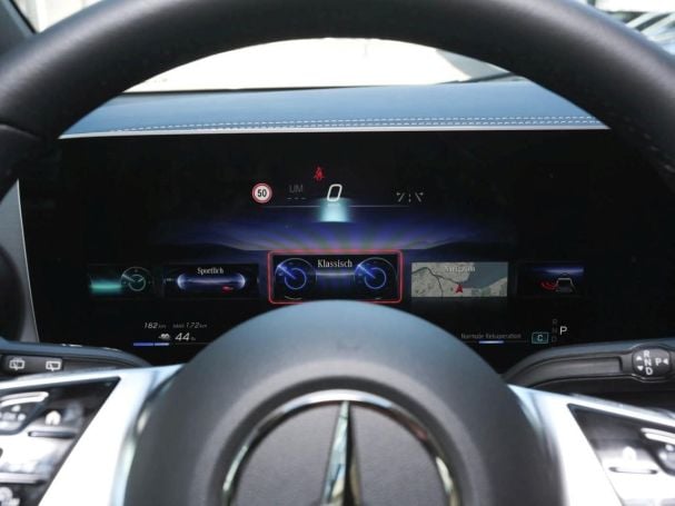 Mercedes-Benz EQV 300 Lang AMG MBUX Distronic 360° Totwinkel Mercedes-Benz EQV 300 Lang AMG MBUX Distronic 360° Totwinkel
