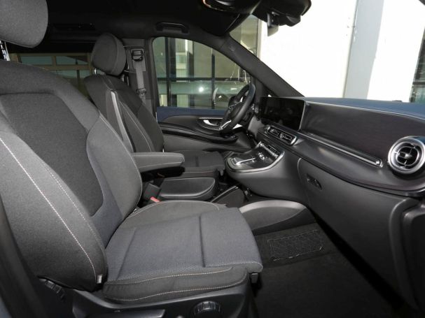 Mercedes-Benz EQV 300 Lang MBUX Distronic 360° NP 99.624 € Mercedes-Benz EQV 300 Lang MBUX Distronic 360° NP 99.624 €