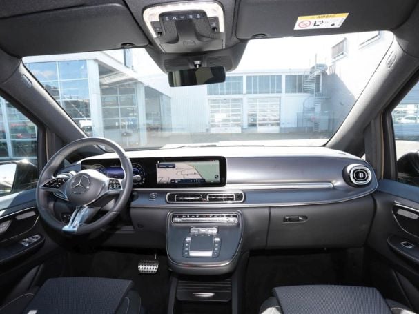 Mercedes-Benz EQV 300 Lang MBUX Navi Distronic Totwinkel Mercedes-Benz EQV 300 Lang MBUX Navi Distronic Totwinkel