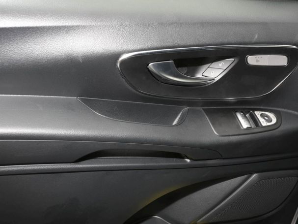Mercedes-Benz eVito 129 Tourer PRO Lang Distronic 360° Sitzhzg Mercedes-Benz eVito 129 Tourer PRO Lang Distronic 360° Sitzhzg