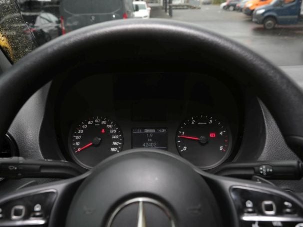 Mercedes-Benz Sprinter 315 CDI Pritsche Standard Navi AHK LED