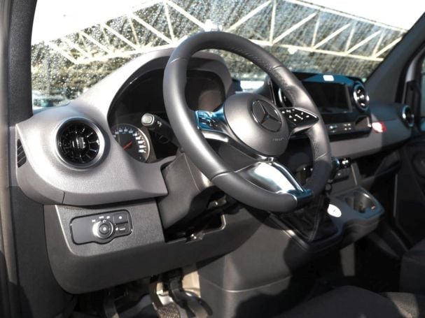 Mercedes-Benz Sprinter 317 CDI MBUX Kamera AHK TotwinkelAssist