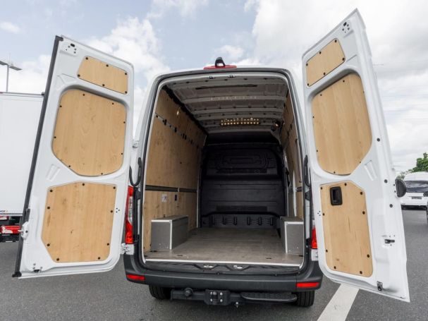 Mercedes-Benz Sprinter 317 CDI Kasten Hochdach MBUX Kamera AHK Mercedes-Benz Sprinter 317 CDI Kasten Hochdach MBUX Kamera AHK