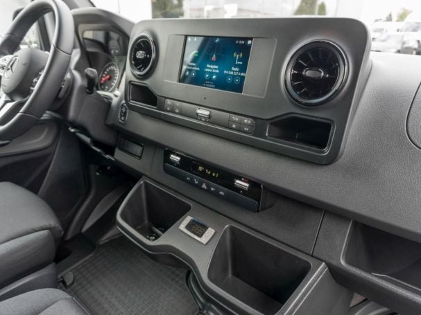 Mercedes-Benz Sprinter 317 CDI Kühlkasten Frischdienst Winter