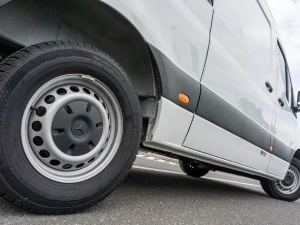 Mercedes-Benz Sprinter 317 CDI Kühlkasten Hochdach Winter  AHK