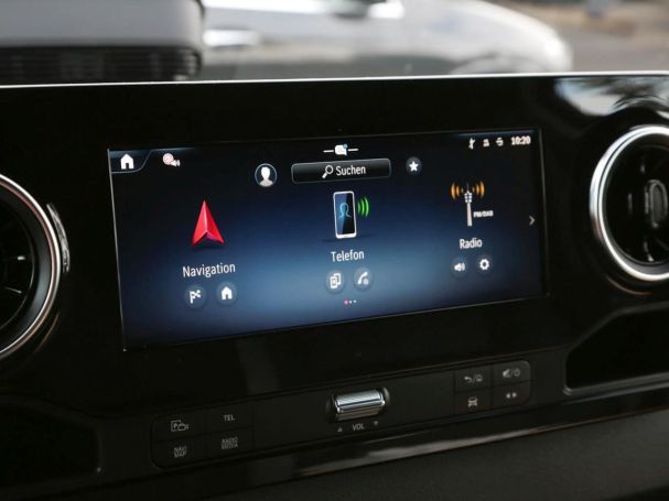 Mercedes-Benz Sprinter 319 CDI MBUX Navi Distronic Kamera AHK